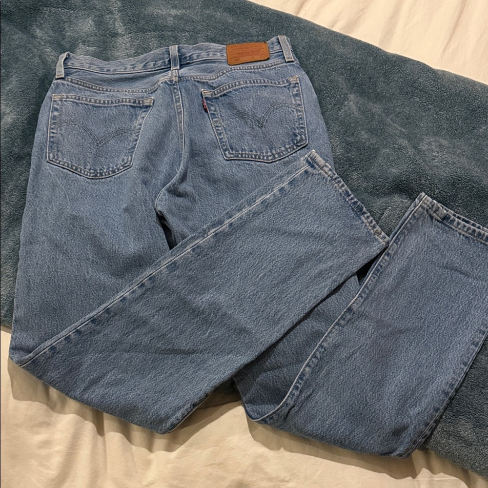 Classic Blue 501 Levi’s Vintage Denim Jeans - Picture 2 of 5